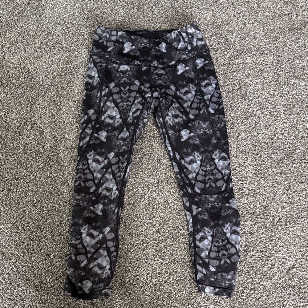 Calia Women’s Black and Gray Workout Leggings